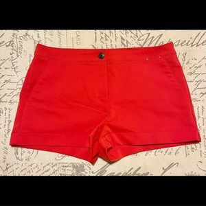 Express Mid rise short